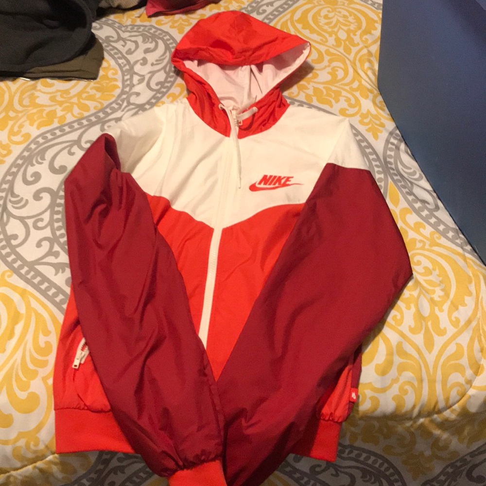 Nike zip up wind breaker